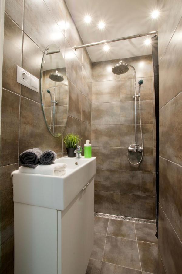 Standard Apartment By Hi5 - Nagysandor Street Budapest Eksteriør billede