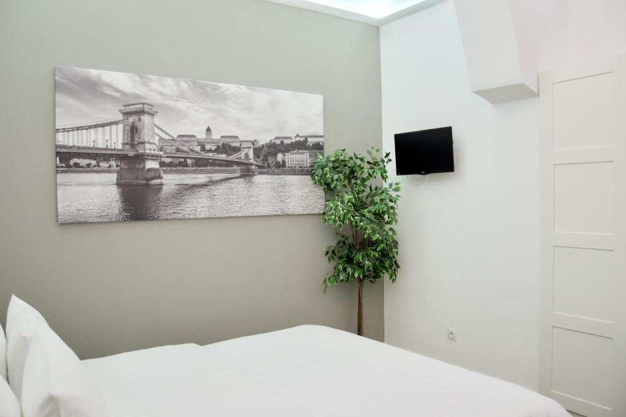 Standard Apartment By Hi5 - Nagysandor Street Budapest Eksteriør billede
