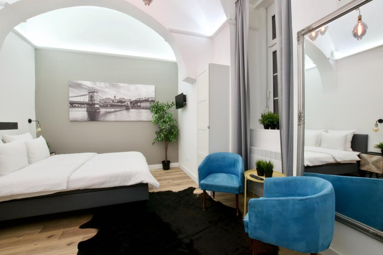 Standard Apartment By Hi5 - Nagysandor Street Budapest Eksteriør billede